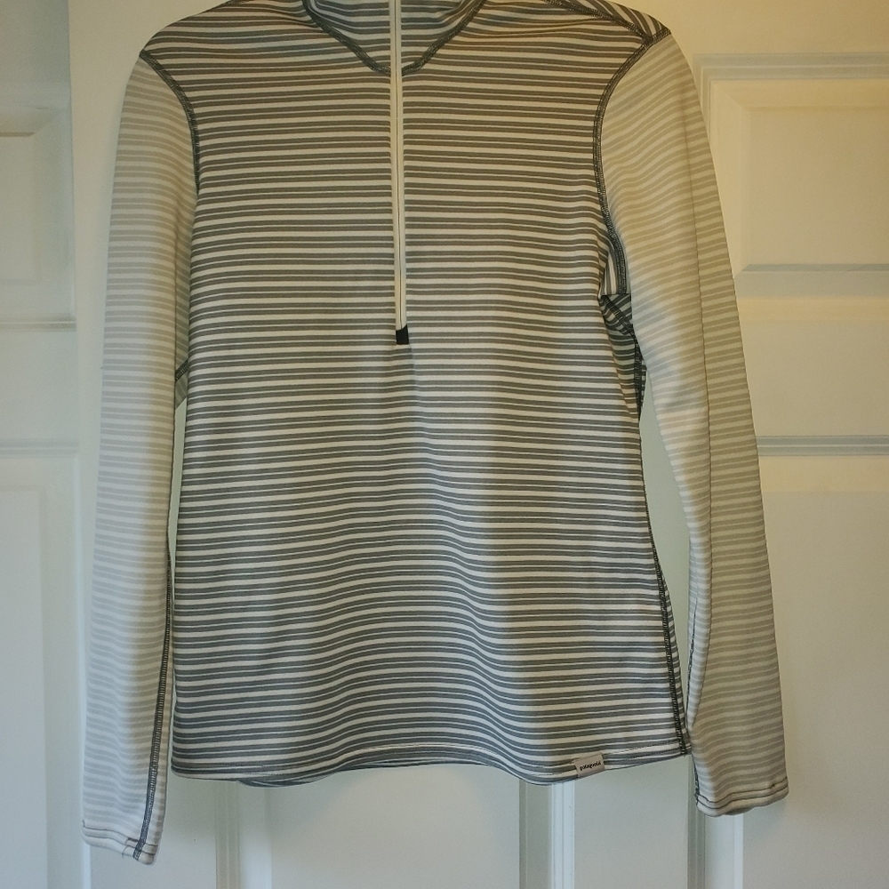 Patagonia longsleeve shirt